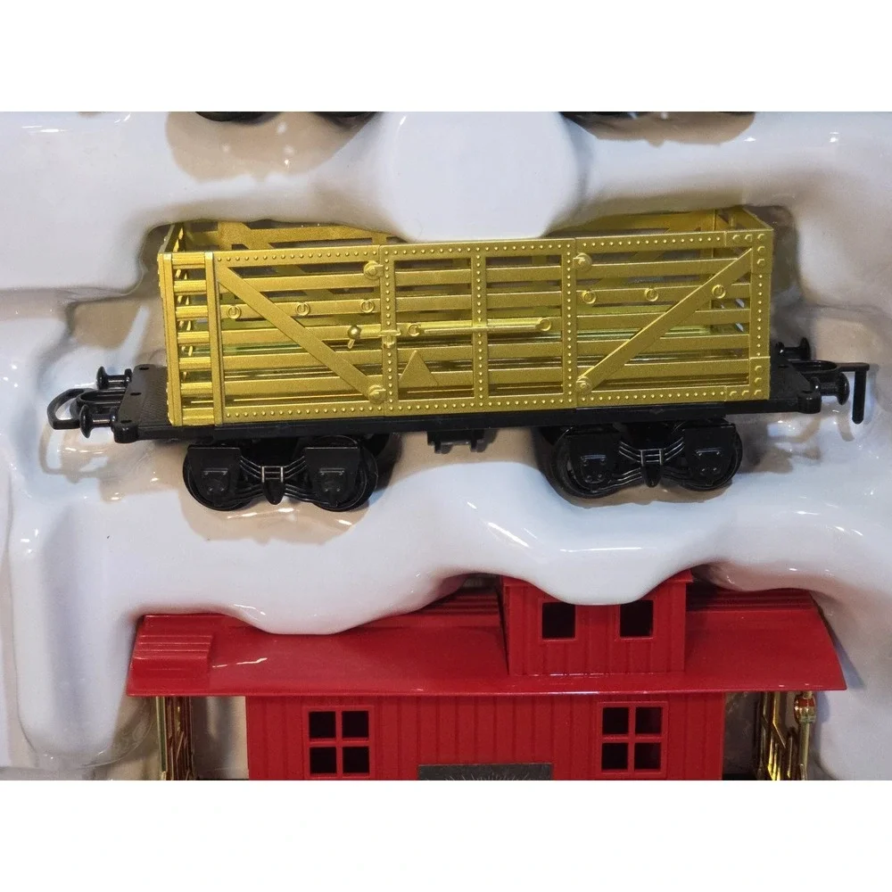 F.A.O. Schwarz 30-Piece‎ Motorized Train Set 2019, Exclusive at Macy's, Fallon's